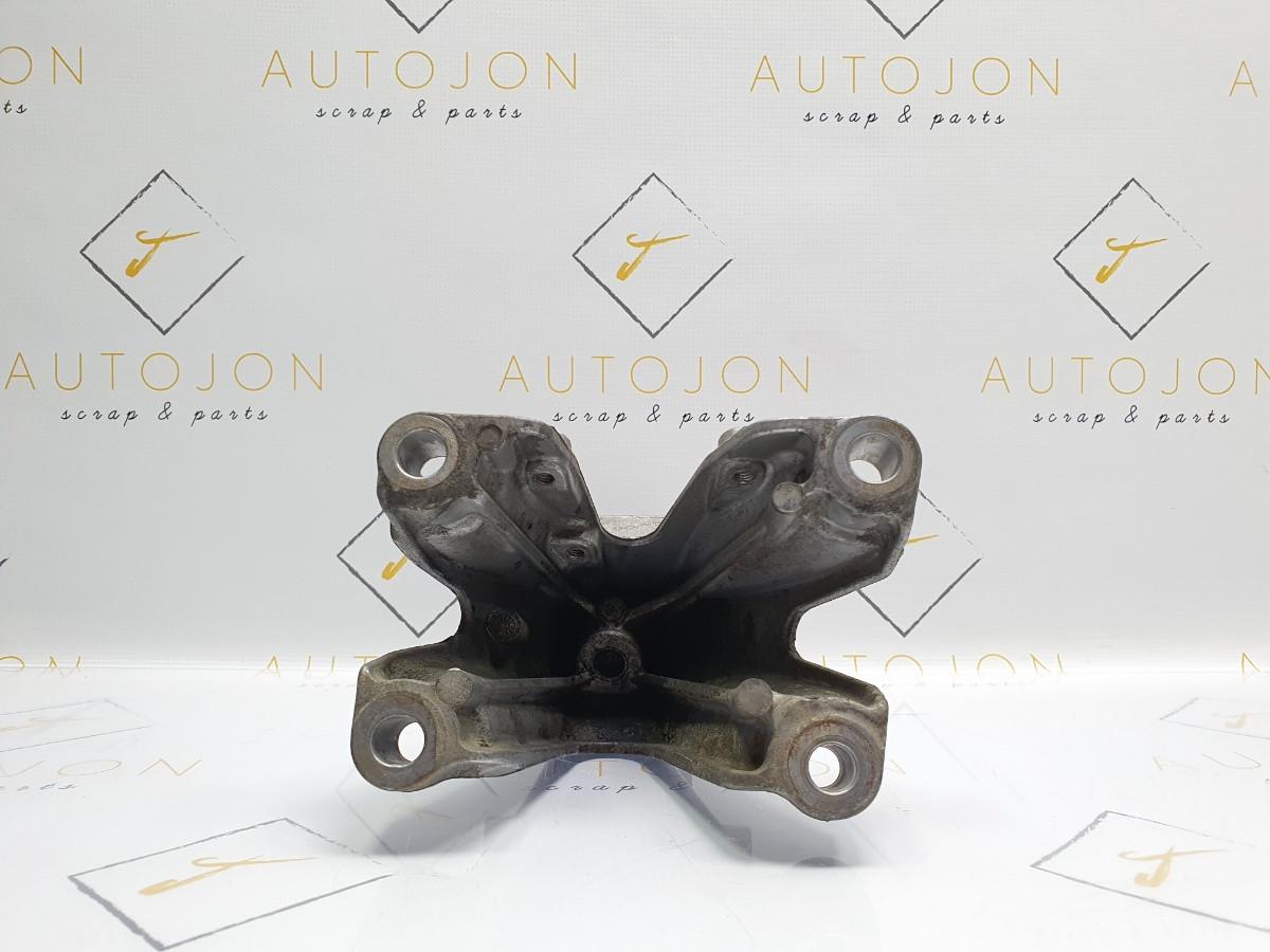 Suport motor AUDI A6 IV Avant 4G5, C7, 4GD 2011 - 2018 8K0199307BJ