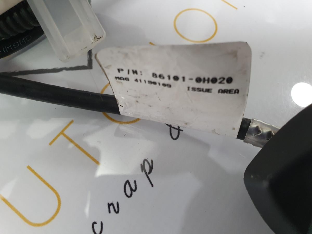 Antena cupola TOYOTA AYGO _B1_ 2005 - > 861010H020