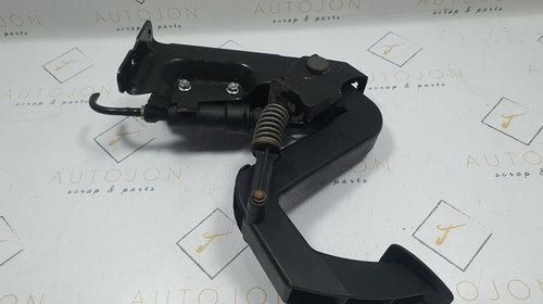 Pedala ambreiaj MERCEDES-BENZ VITO Box 638 1997 - 2003 A6382900416 / A 638 290 04 16