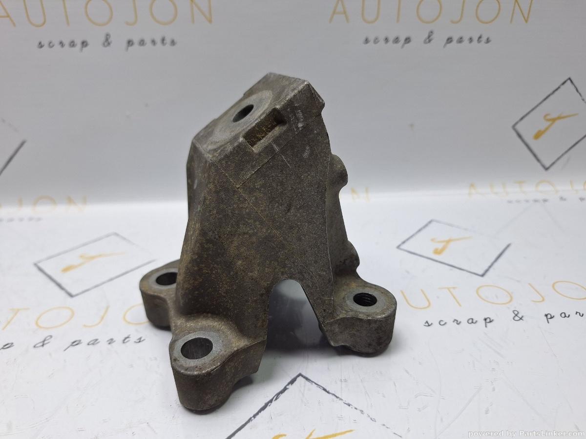 Suport motor AUDI A6/S6 III Saloon 4F2, C6 2005 3.0 TDI quattro BMK 165KW|225HP 2005