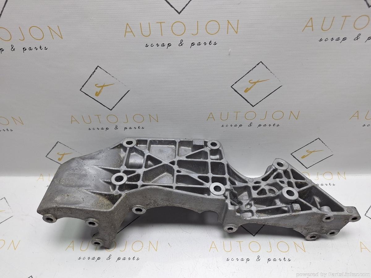 Suport accesorii SKODA OCTAVIA 1U2 1996 - 2010 1.6 1.6 AEH, AKL 06A903143P