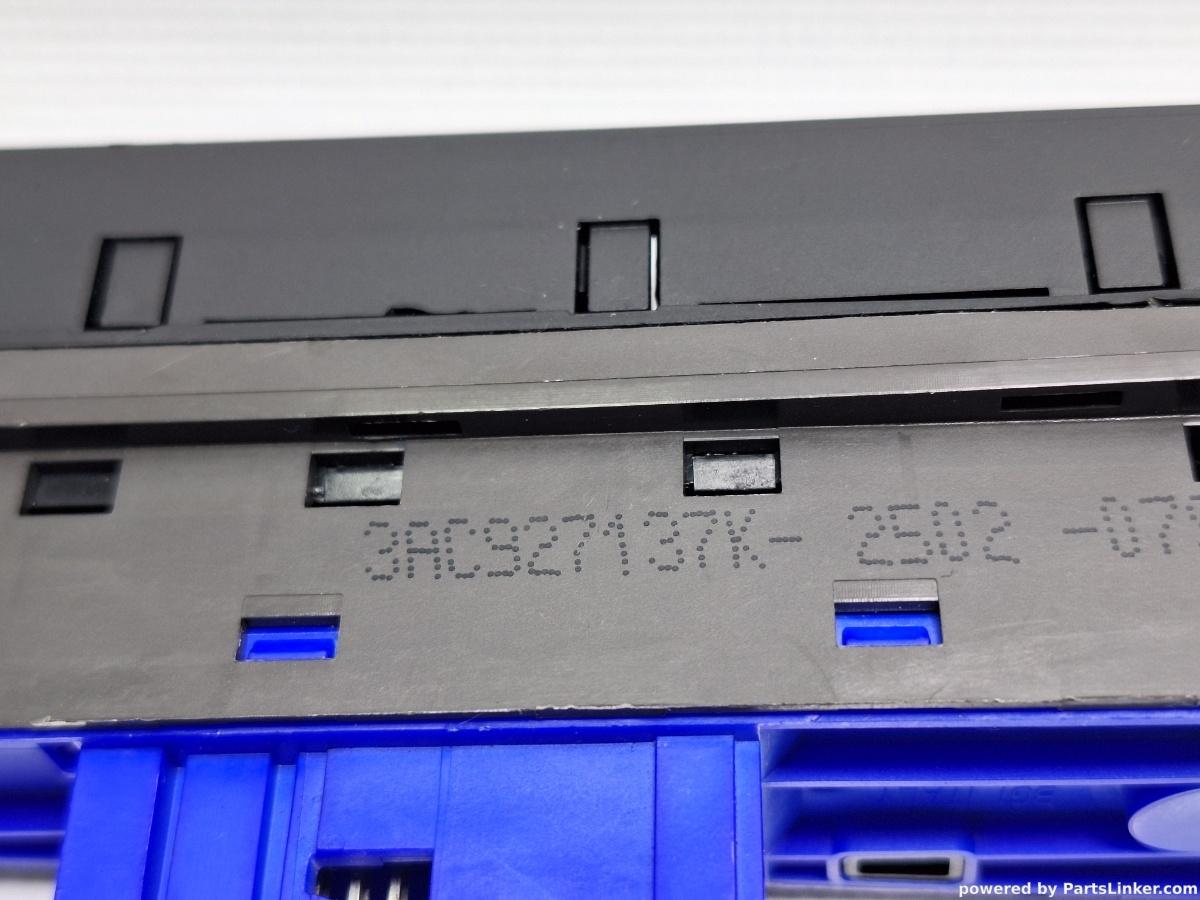 Bloc butoane schimbator VOLKSWAGEN PASSAT Variant 365 2010 - 2014 1.6 TDi BlueMotion CAYC, VOLKSWAGEN PASSAT 365 2010 - 2014 1.6 TDi BlueMotion CAYC 3AC927137K
