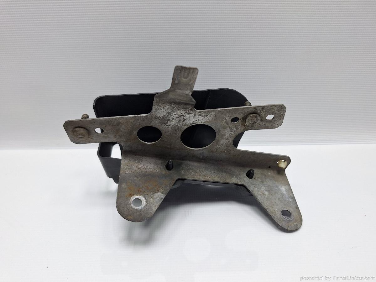 Suport Modul de control pornire/oprire VOLKSWAGEN PASSAT 365 2010 - 2014 1.6 TDi BlueMotion CAYC 3AA907332