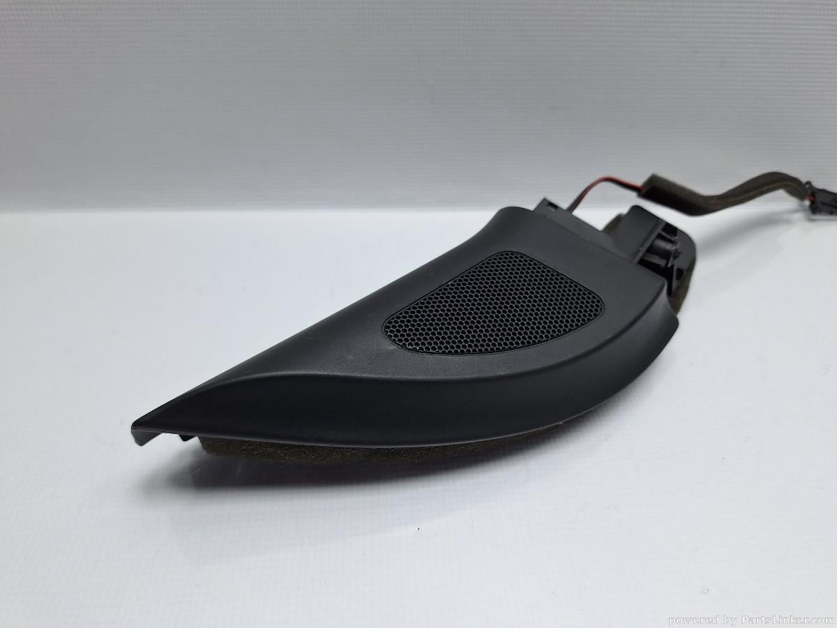 Difuzor de inalta frecventa portiera fata dreapta fata VOLKSWAGEN GOLF V 1K1 2003 - 2009 TDI BKC, BLS, BXE 1K0837994B