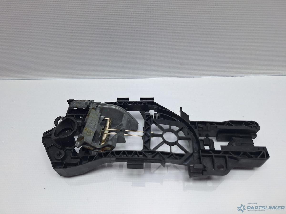 Maner/suport exterior portiera spate stanga VOLKSWAGEN PASSAT CC 357 2008 - 2012 TDI CBAB, CFFB 3C0837885J , 3C8839885