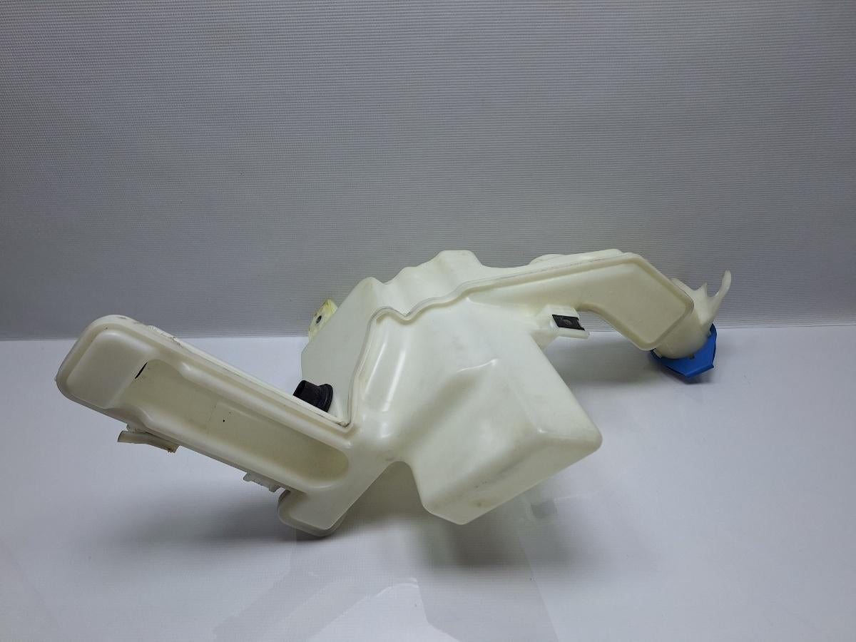 Vas/rezervor lichid de spalare parbriz VOLKSWAGEN PASSAT Variant 3C5 2005 - 2011 TDI BMP 3C0955453J