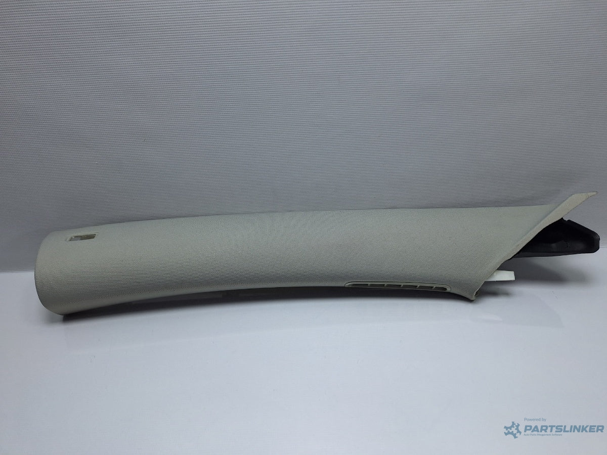 Ornament parbriz stanga VOLKSWAGEN PASSAT Variant 3C5 2005 - 2011 TDI BMP 3C0867233G