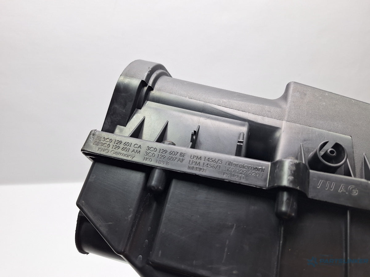 Carcasa filtru aer VOLKSWAGEN PASSAT Variant 3C5 2005 - 2011 TDI CAYC 3C0129601CA , 3C0129607BF