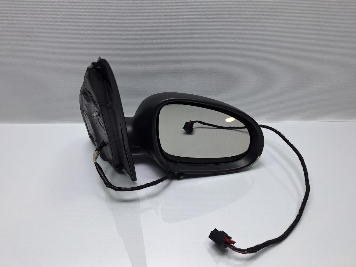 Oglinda dreapta VOLKSWAGEN GOLF V 1K1 2003 - 2009 TDI BKC, BLS, BXE 1K0857934