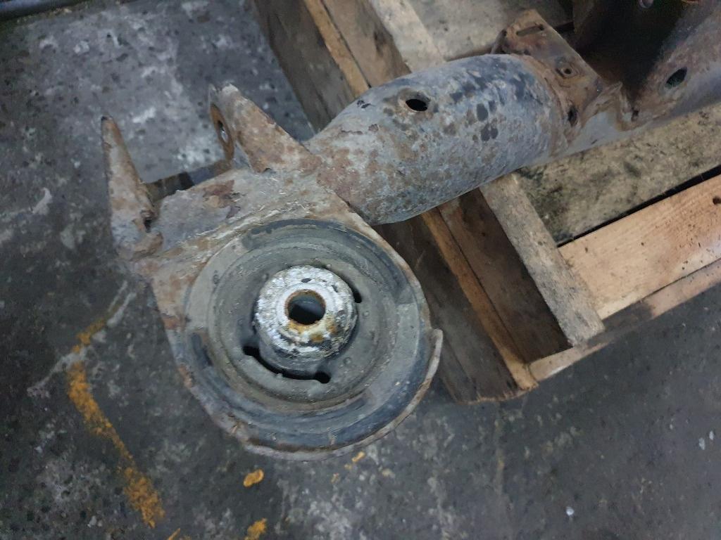 Punte rigida spate VOLKSWAGEN SHARAN 7M8, 7M9, 7M6 1995 - 2010 7M0505093