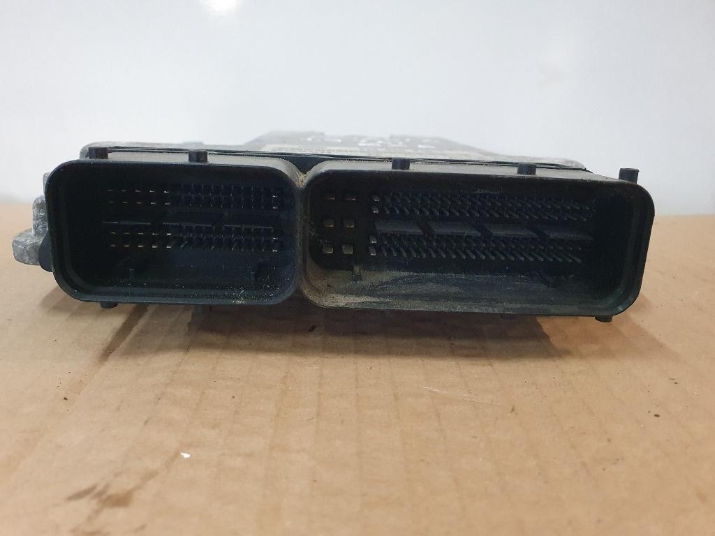 Calculator ECU motor SKODA OCTAVIA 1Z3 2004 - 2013 1.9 TDI BJB, BKC, BLS, BXE BOSCH 0281012237 03G906016K