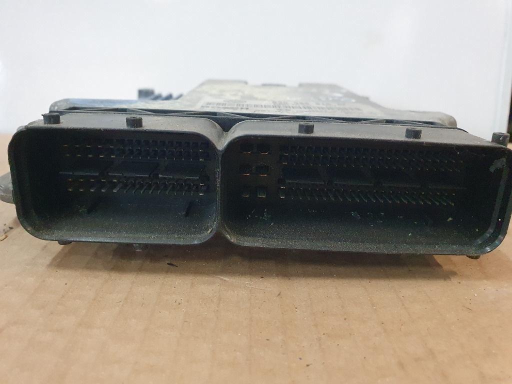 Calculator ECU motor VOLKSWAGEN GOLF V 1K1 2003 - 2009 1.9 TDI BKC, BLS, BXE BOSCH 0281011901 03G906016DF