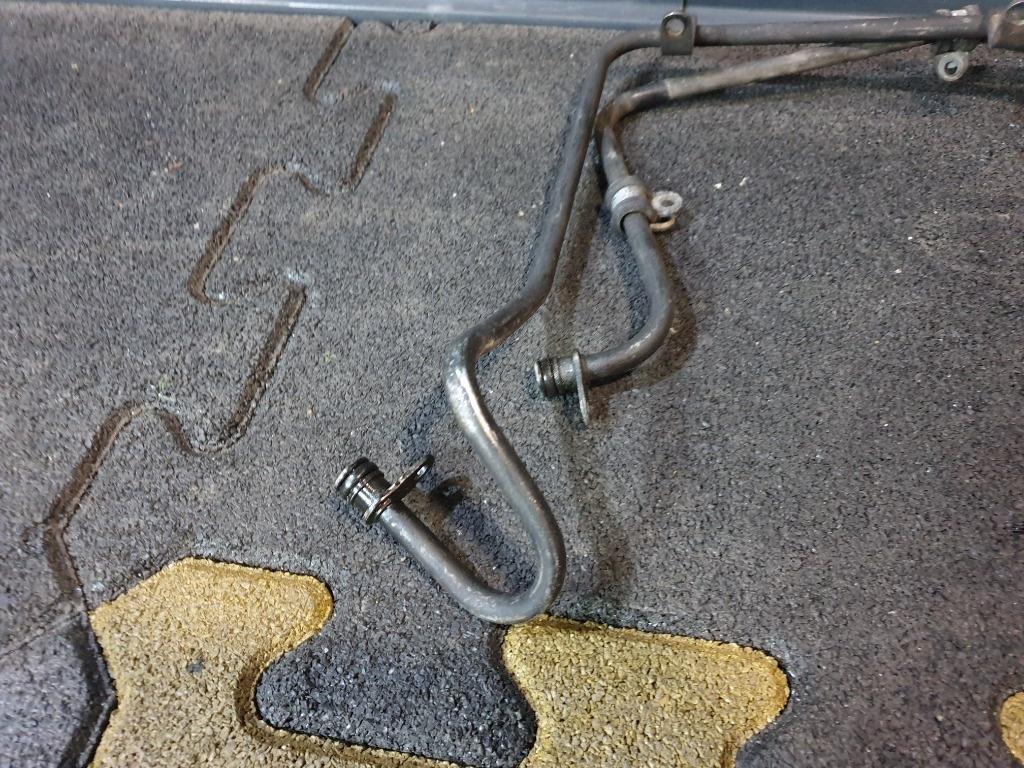 Conducta ulei cutie viteze MERCEDES-BENZ M-CLASS W163 1998 - 2005 2.7 ML 270 CDI OM 612.963 A6121800530