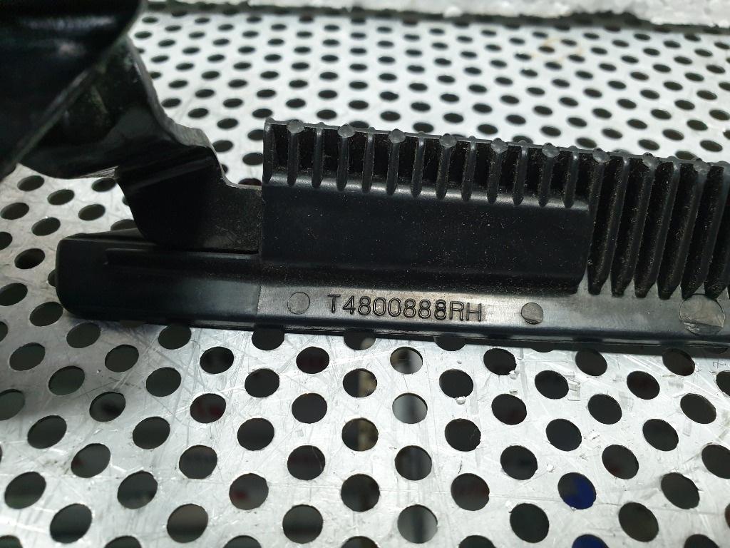 Maner pe inaltime scaun dreapta fata MERCEDES-BENZ M-CLASS W163 1998 - 2005 2.7 ML 270 CDI OM 612.963 T4800888RH