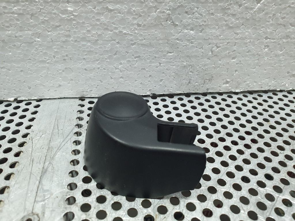 Capac brat stergator haion AUDI A4 II Avant 8E5, B6 2000 - 2005 1.9 TDI AVF, AWX 8E9955205B