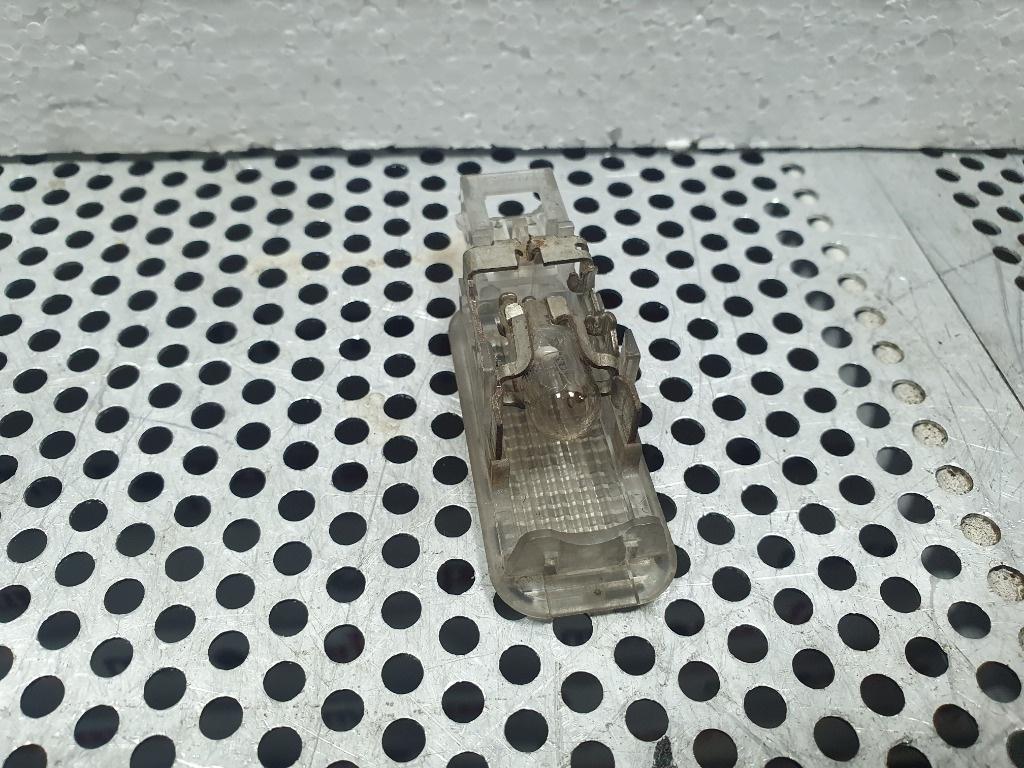 Lampa lumini ambientale AUDI A4 II Avant 8E5, B6 2000 - 2005 1.9 TDI AVF, AWX 4B0947416