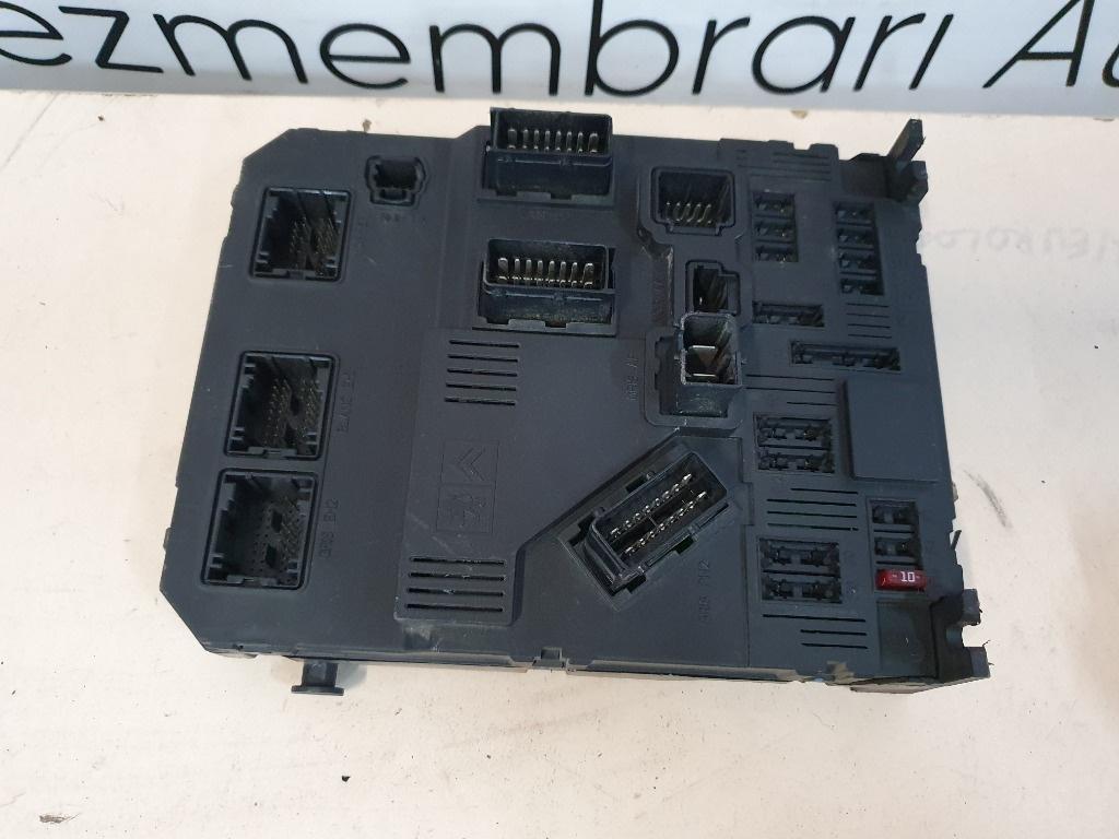 Panou sigurante PEUGEOT 206 Hatchback 2A/C 1998 - > Flex BSI E02-00 S118085220 C / 9657999780