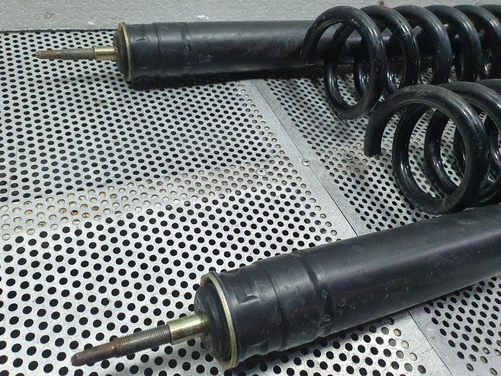 Suspensie pe arcuri elicoidale spate MERCEDES-BENZ C-CLASS II W203 2000 - 2007, MERCEDES-BENZ C-CLASS T-Model II S203 2001 - 20072.2 C 220 CDI OM 646.963 09-1688RG SM066MT