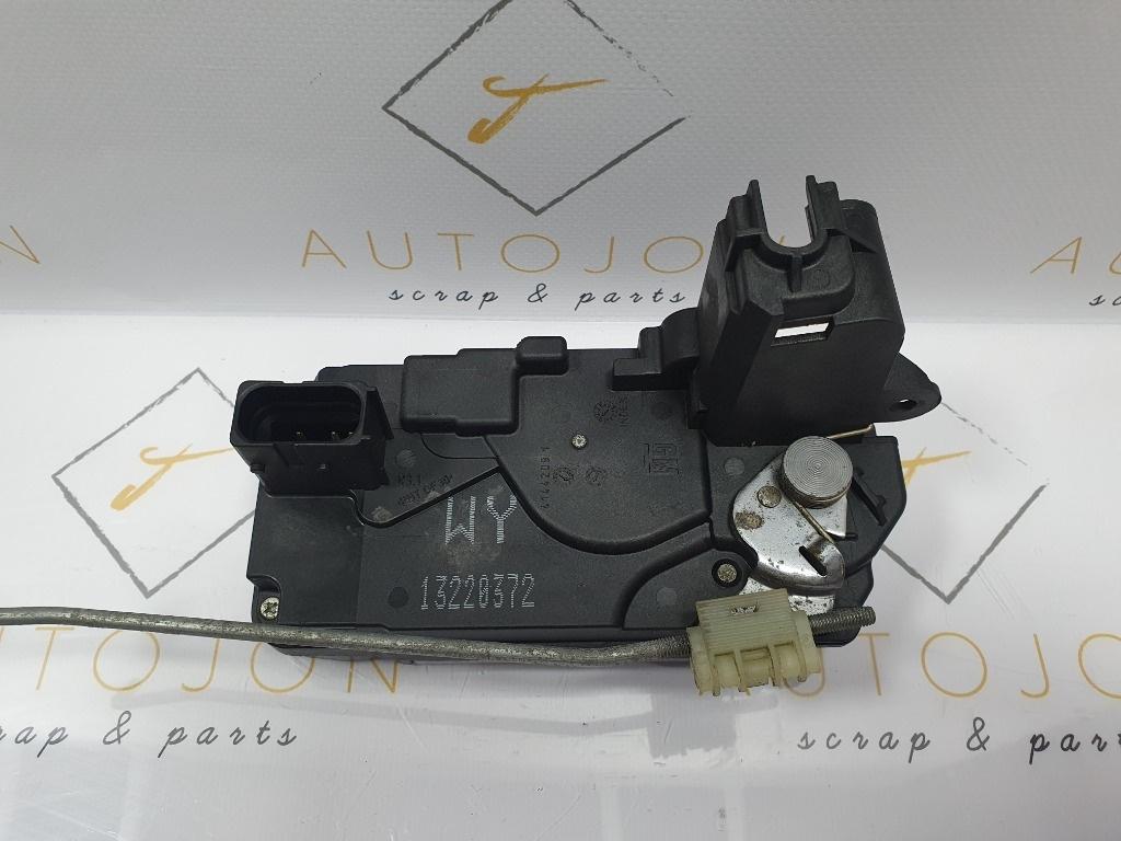 Broasca usa dreapta spate OPEL ZAFIRA B A05 2005 - 2015 1.7 CDTI A 17 DTJ, Z 17 DTJ 13220372 WY