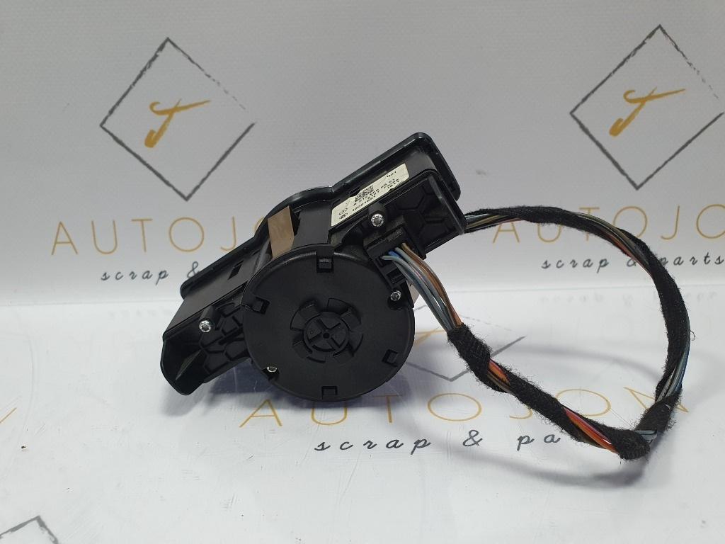 Bloc lumini MERCEDES-BENZ C-CLASS W204 2007 - 2014, MERCEDES-BENZ C-CLASS T-Model III S204 2007 - 20142.2 C 180 CDI OM 651.913 A2129050551