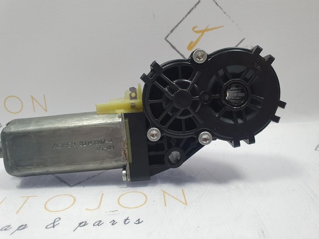 Motoras reglaj scaun AUDI A3 II 8P1 2003 - 20132.0 TDI 16V BKD, CBAB, CFFB, CLJA 0390203225