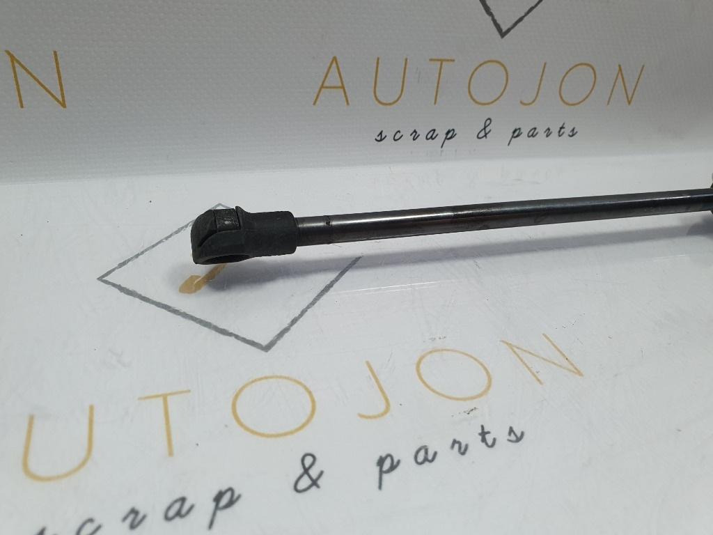 Amortizor capota motor VOLKSWAGEN TOURAN 1T1, 1T2 2003 - 2010 2.0 TDI 16V BKD 1T0823359A
