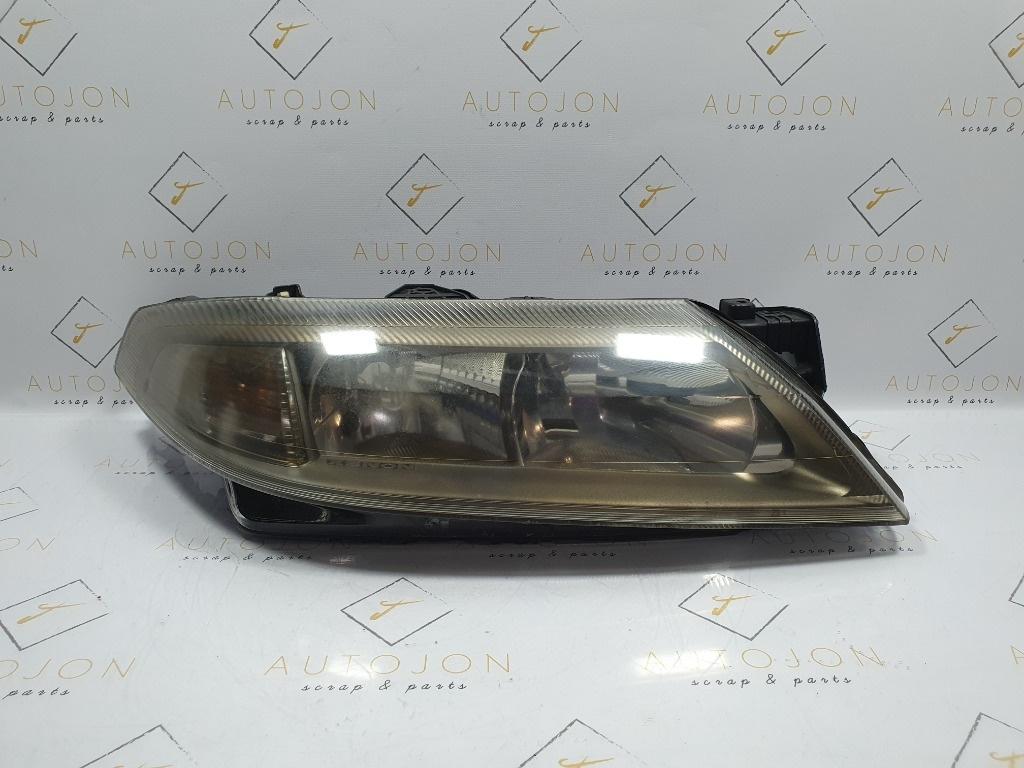 Far dreapta RENAULT LAGUNA I B56_, 556_ 1993 - 20021.9 dCi F9Q 718 8200002466