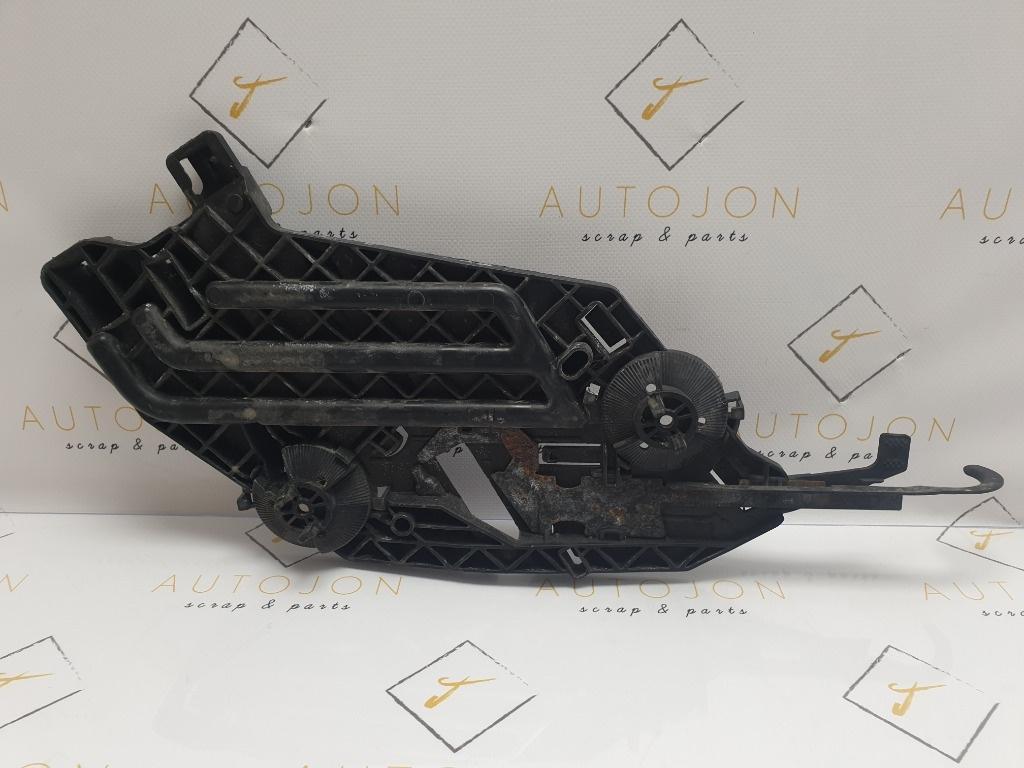 Suport de montare faruri stanga SKODA OCTAVIA 1Z3 2004 - 2013 TDI 16V BKD, CFHC, CLCB 17035201