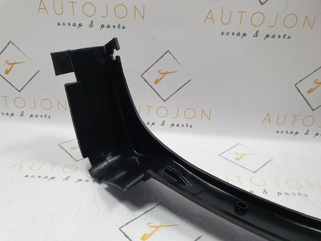 Bandou aripa stanga spate OPEL CORSA C F08, F68, X01 2000 - 2009 1.2 Twinport Z 12 XEP 9227307