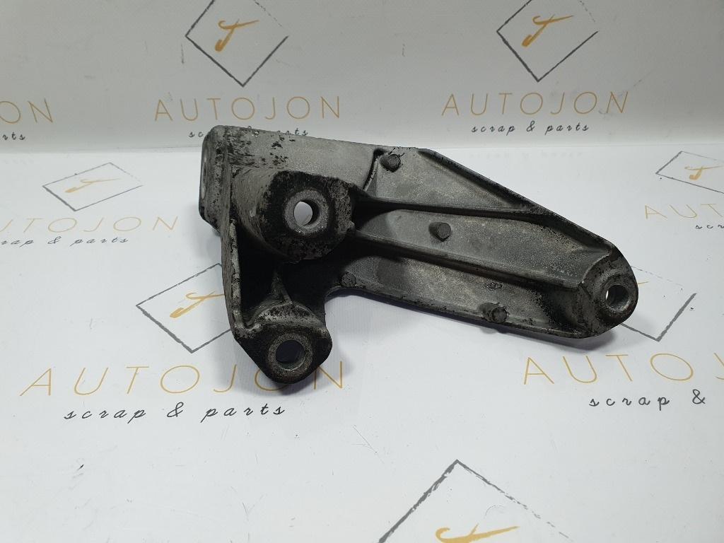 Suport tampon motor stanga AUDI A6 III Avant 4F5, C6 2005 - 2011 2.0 TDI BLB, BRE 4F0199307N