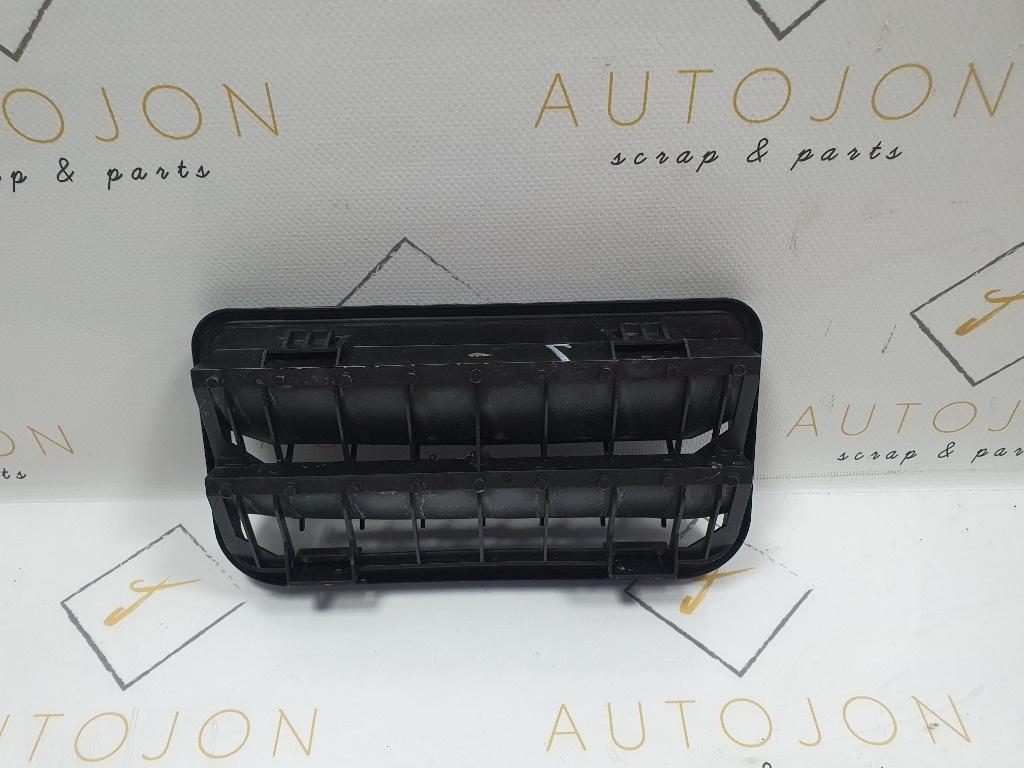 Grila ventilatie habitaclu VOLKSWAGEN PASSAT Variant 3C5 2005 - 2011 TDI BMR, CBBB 3C0819465