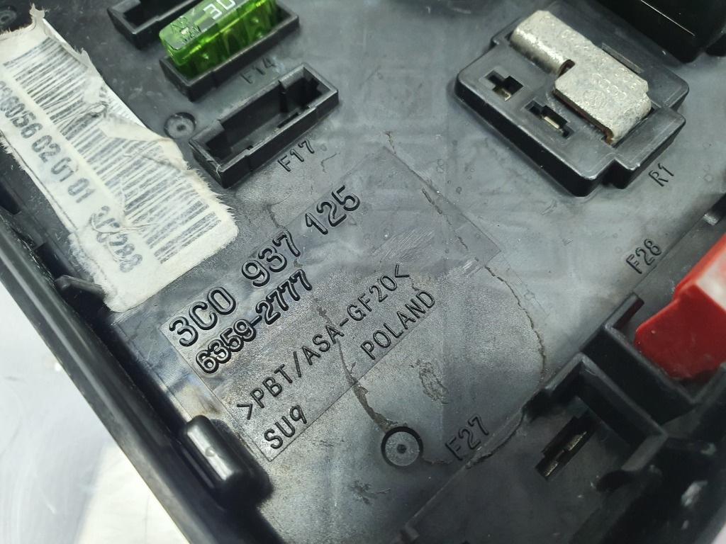 Panou sigurante motor VOLKSWAGEN PASSAT Variant 3C5 2005 - 2011 2.0 TDI BMR, CBBB 3C0937125