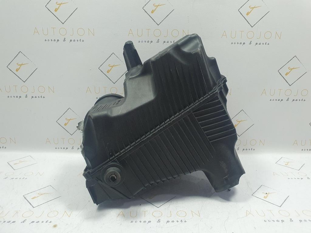 Carcasa filtru aer RENAULT SCENIC II JM0/1_ 2003 - > 1.9 dCi F9Q 804 8200369798