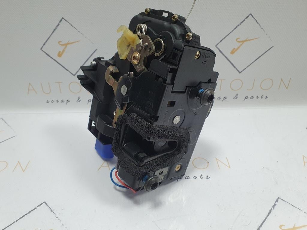 Broasca usa dreapta fata SKODA FABIA Combi 6Y5 2000 - 20071.2 1.2 1.2 AZQ, BME 3B1837016BQ