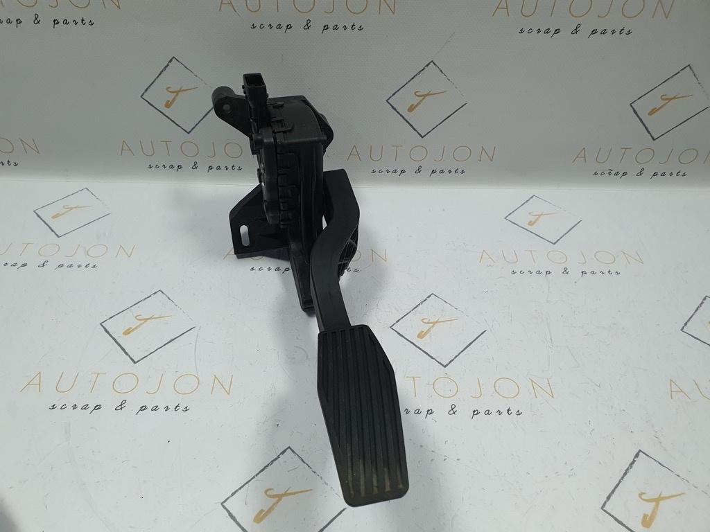 Pedala de acceleratie OPEL MERIVA X03 2003 - 20101.7 DTI Y 17 DT 93335443DA