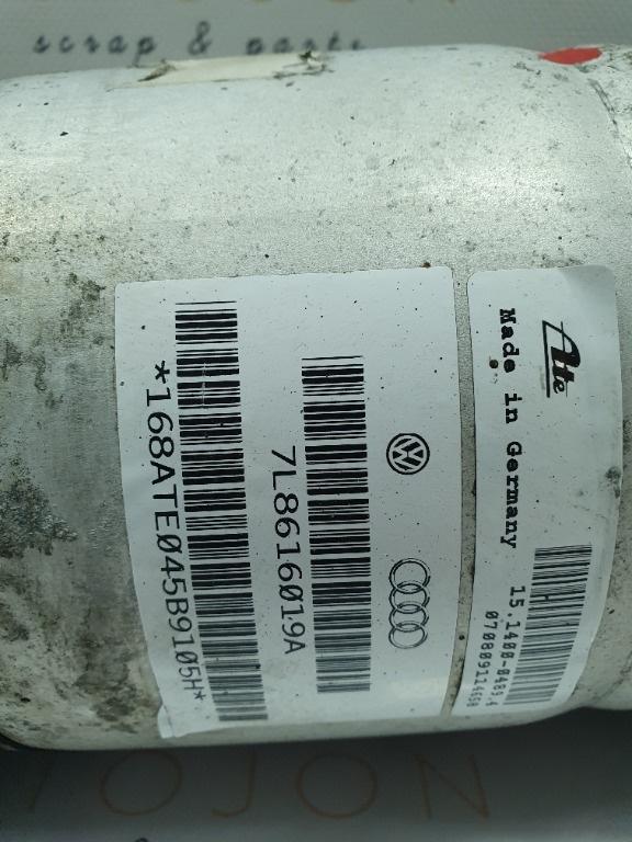 Perna aer stanga spate AUDI Q7 4LB 2006 - 2016 3.0 TDI quattro BUG 7L8616019A