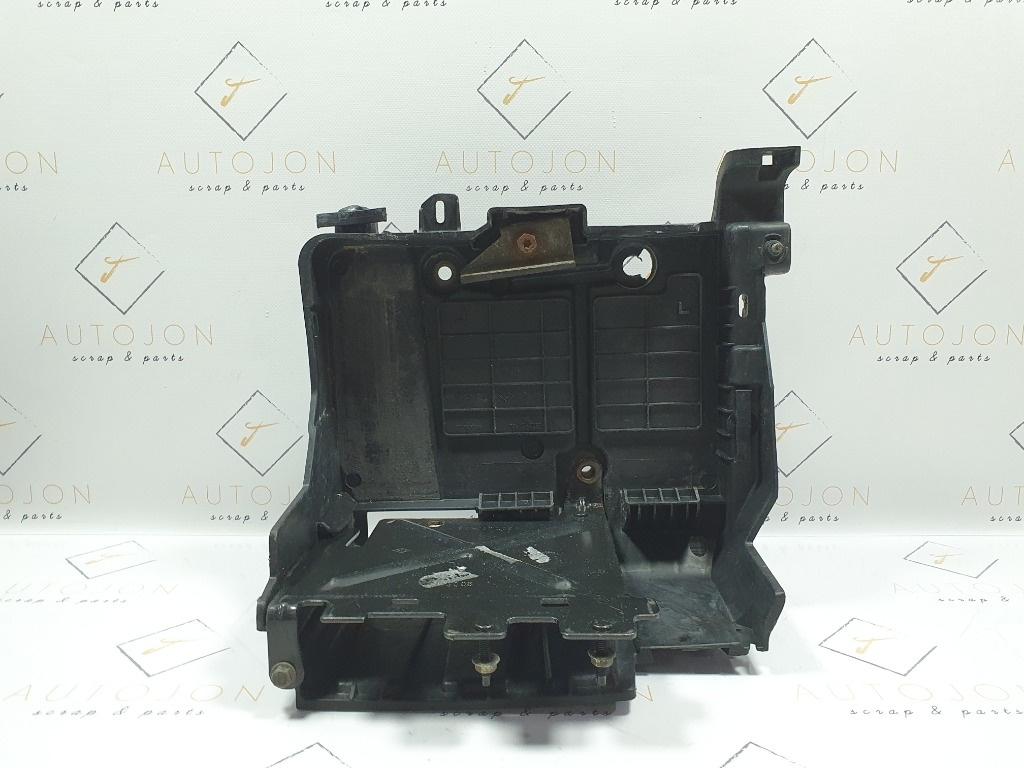Carcasa baterie RENAULT MEGANE II Estate KM0/1_ 2003 - 2012 1.5 dCi K9K 734 8200467409
