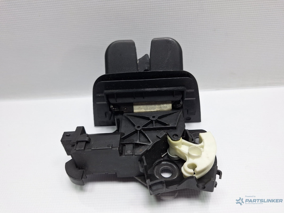 Broasca haion AUDI A3 II Sportback 8PA 2004 - 2015 TDI BKC, BLS, BXE 8P4827505B