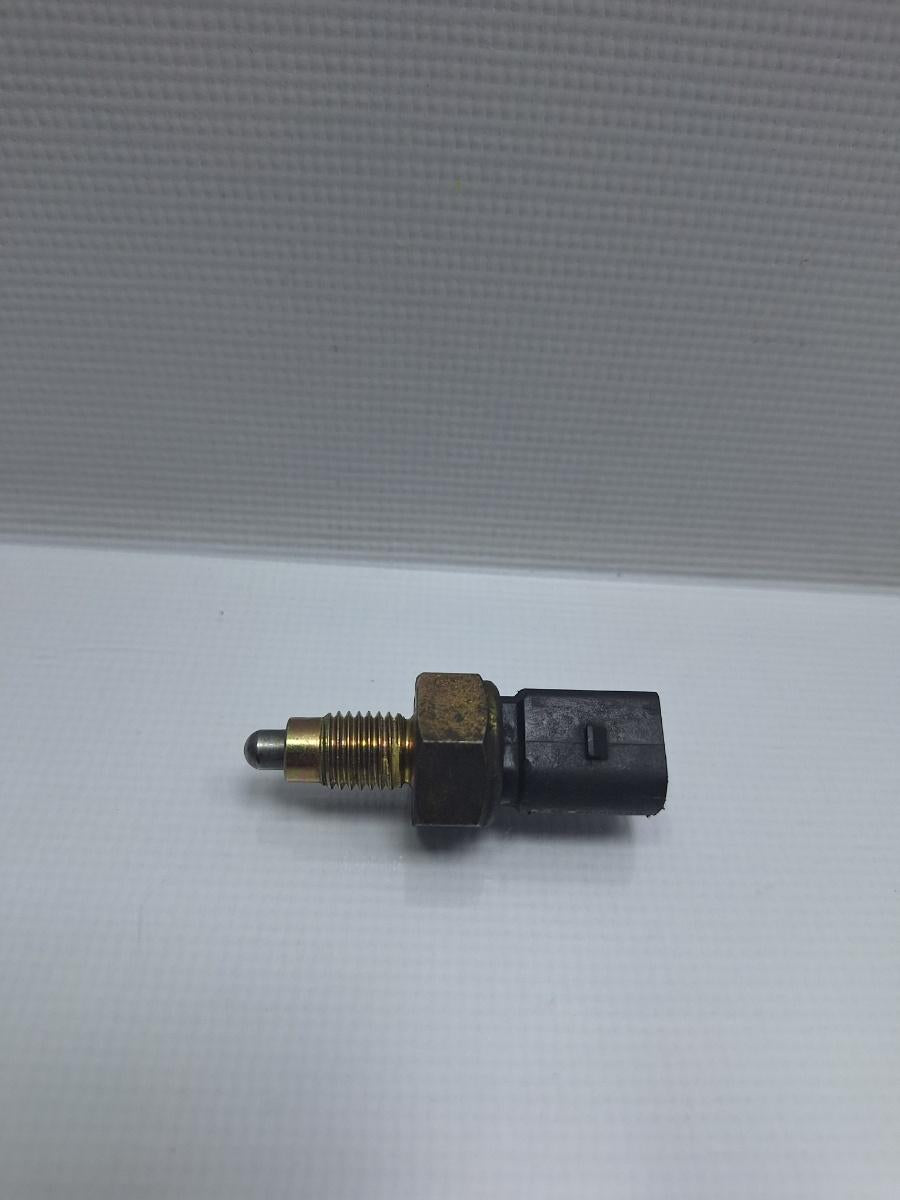 Comutator lampa marsalier VOLKSWAGEN PASSAT Variant 3G5 2014 - > TDI DCXA, DCZA 02K945415E