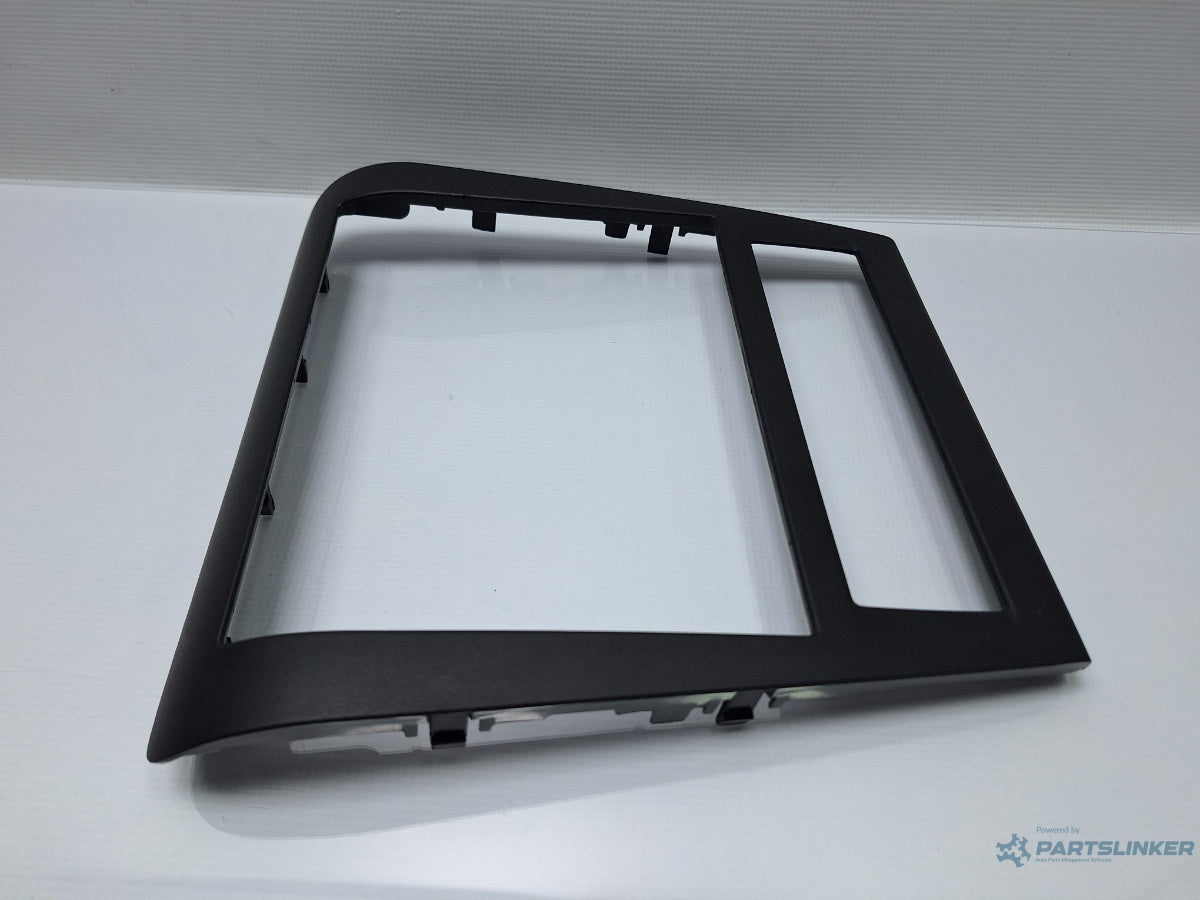 Rama CD player SKODA OCTAVIA 1U2 1996 - 2010 16V AXP, BCA 1U1863399B