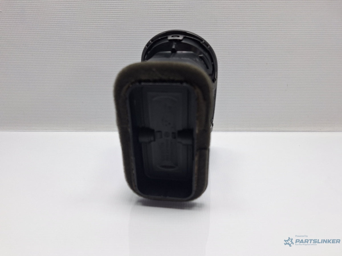 Grila aerisire dreapta VOLKSWAGEN TIGUAN 5N_ 2007 - > TDI 4motion CBAB, CFFB, CLJA 5M0819759