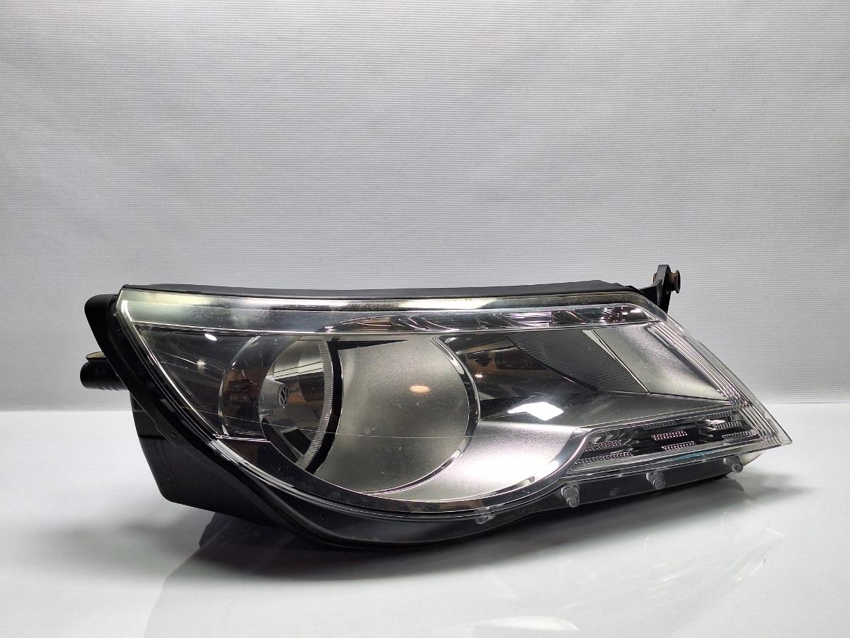 Far halogen dreapta VOLKSWAGEN TIGUAN 5N_ 2007 - > 5N2941032G volan dreapta