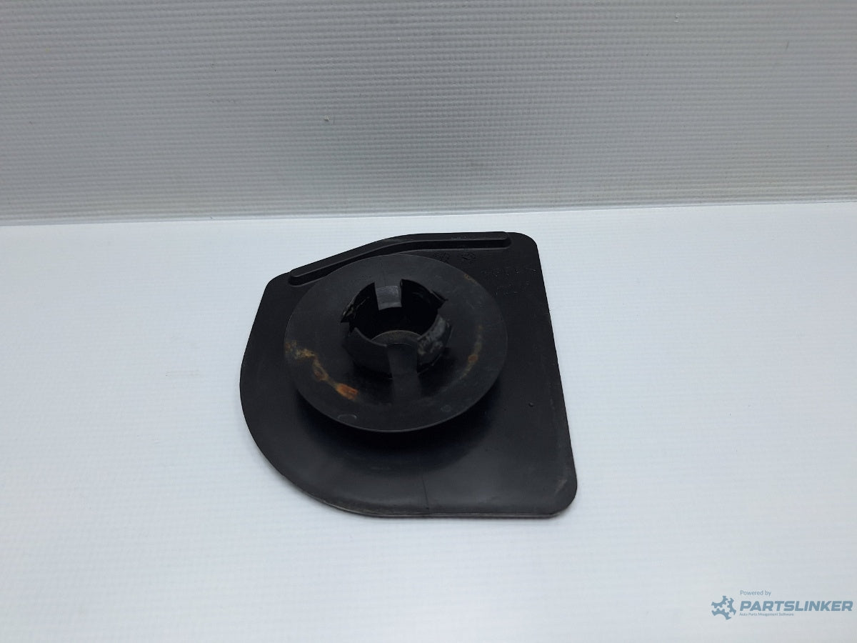 Capac scut podea stanga VOLKSWAGEN TIGUAN 5N_ 2007 - > TDI 4motion CBAB, CFFB, CLJA 5N0825961
