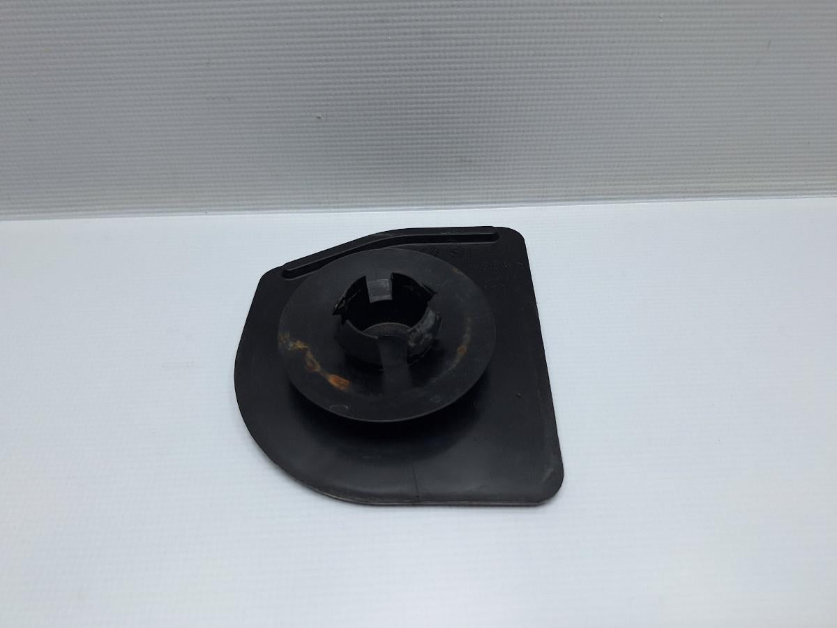 Capac scut podea stanga VOLKSWAGEN TIGUAN 5N_ 2007 - > TDI 4motion CBAB, CFFB, CLJA 5N0825961