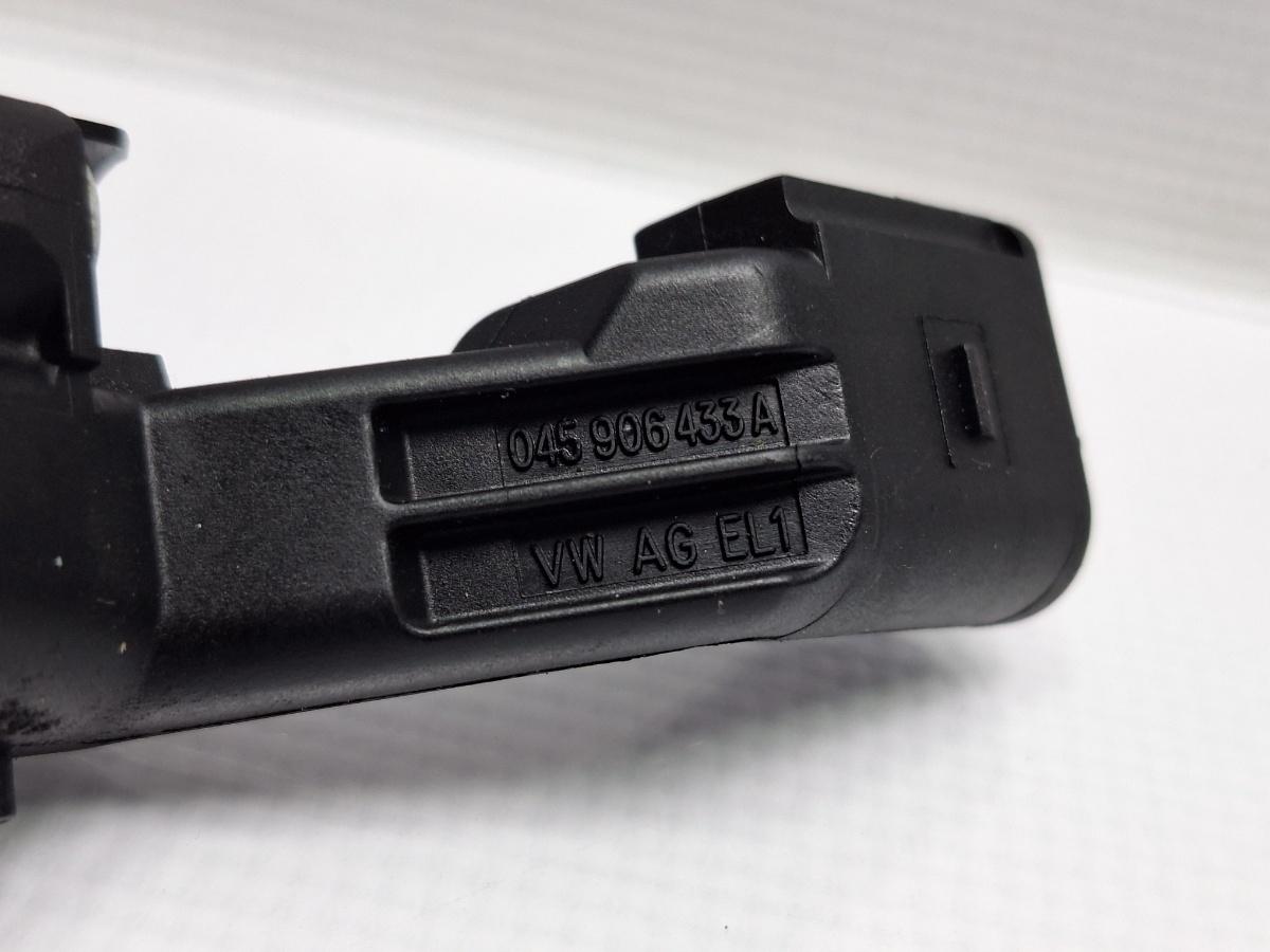 Senzor rotatie vibrochen VOLKSWAGEN CADDY III Estate 2KB, 2KJ, 2CB, 2CJ 2004 - 2015 TDI BJB, BLS 045906433A
