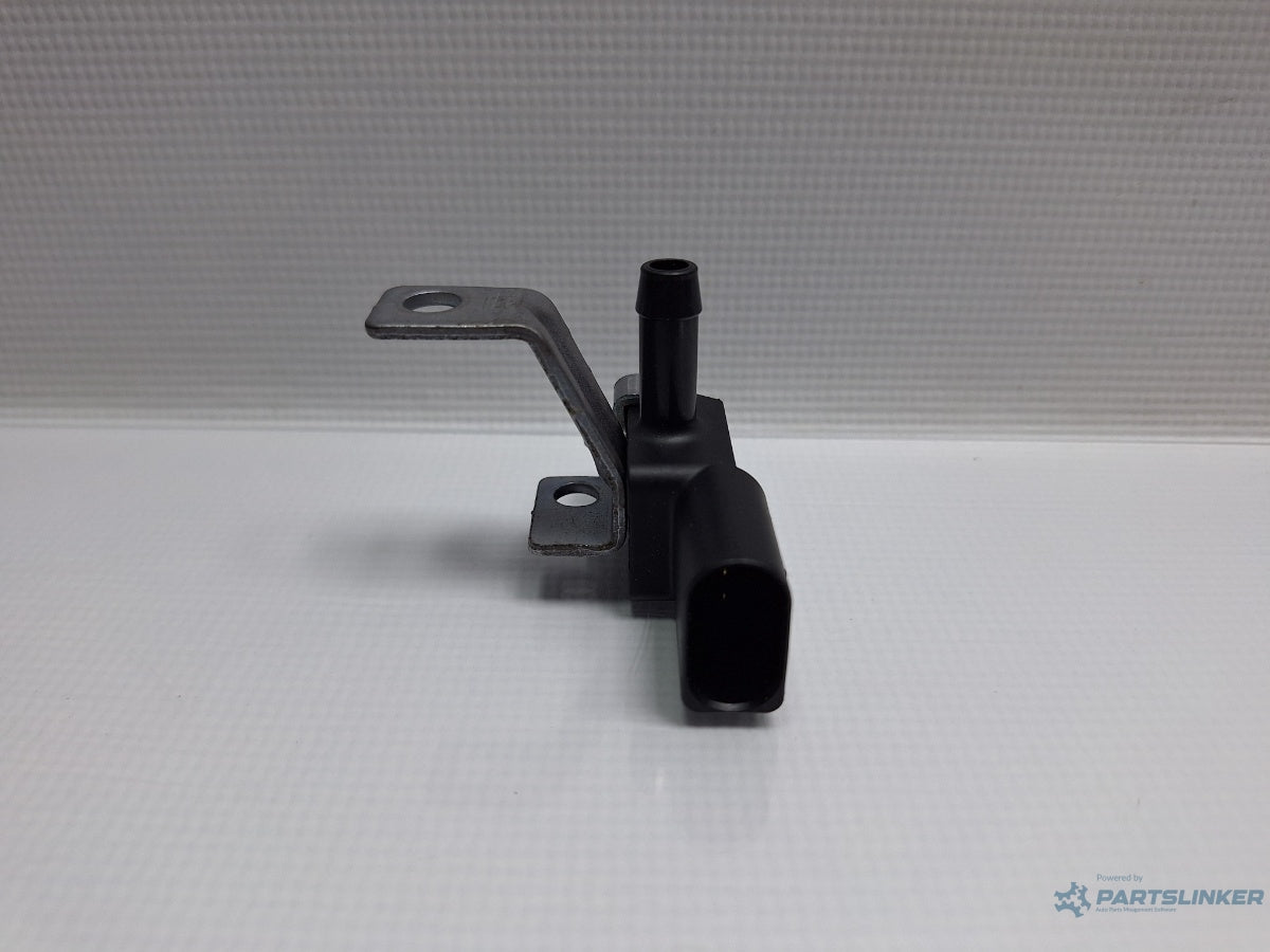 Senzor presiune gaze VOLKSWAGEN PASSAT Variant 3G5 2014 - > TDI CRLB, DBGA, DFGA BOSCH 0281006222 04L906051B