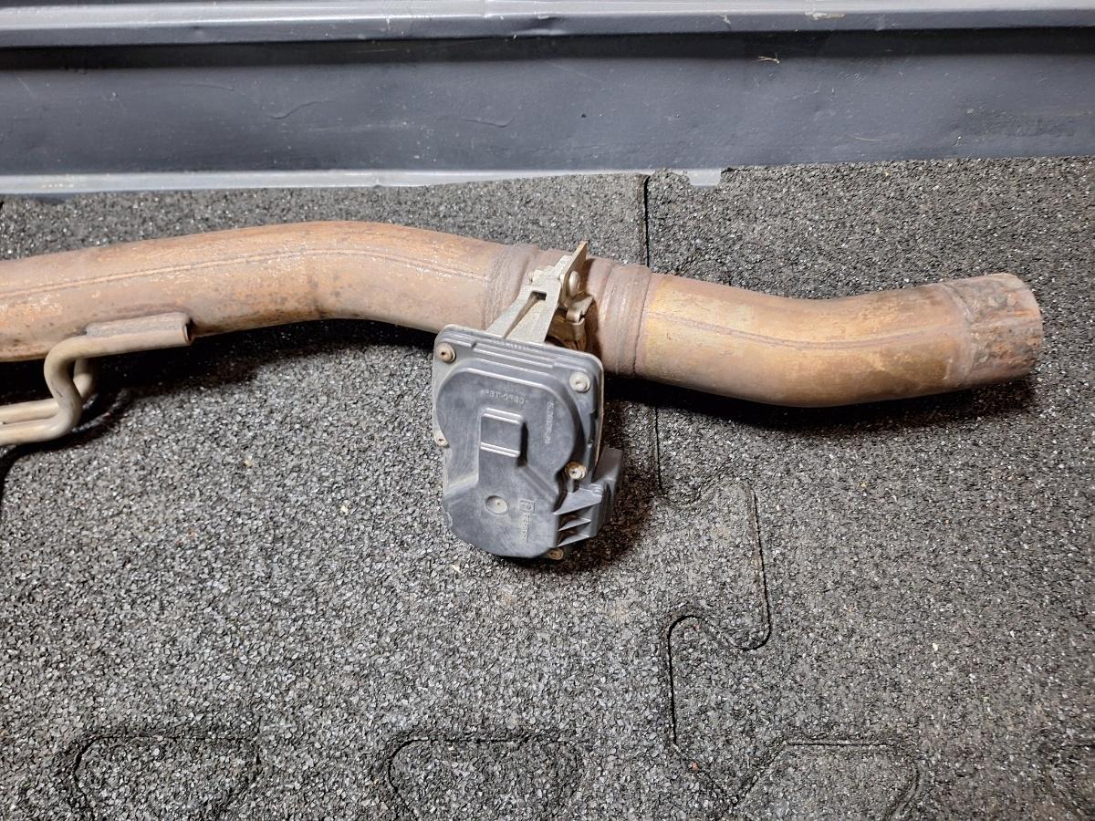 Downpipe cu clapeta VOLKSWAGEN PASSAT Variant 3G5 2014 - > TDI CRLB, DBGA, DFGA 5Q0253691K , 5Q0253059GG