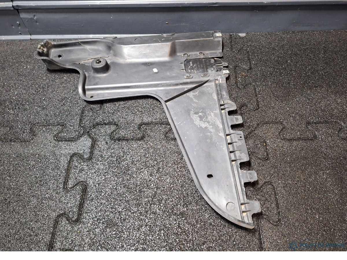 Scut podea stanga spate VOLKSWAGEN PASSAT Variant 3G5 2014 - > TDI CRLB, DBGA, DFGA 3Q0825101A