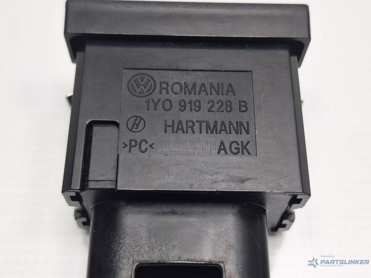 Buton airbag VOLKSWAGEN TOURAN 1T3 2010 - 2015 TDI CFHC 1Y0919228B