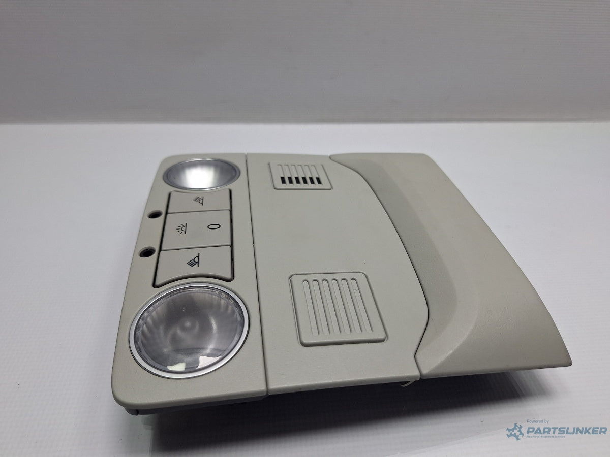 Plafoniera lumini VOLKSWAGEN TOURAN 1T3 2010 - 2015 TDI CFHC 7N0947105C